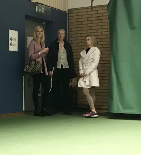 Tryck på valfri bild för att se större bild i bildspel!