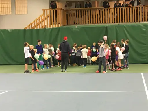 Fullt ös på julfesten 18/12