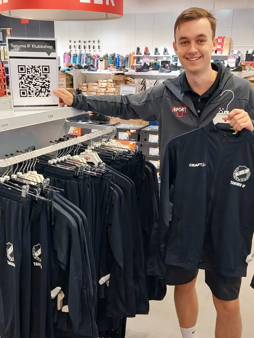Felix Kallin på T-Sport sköter era beställningar