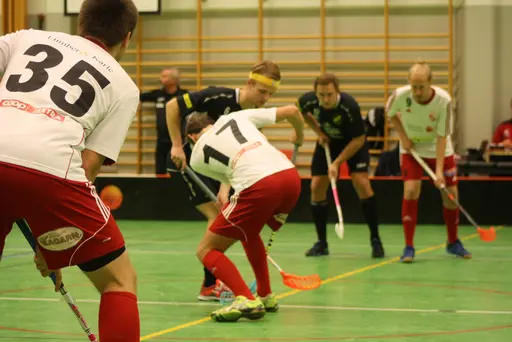Lite blandade matchbilder och de var en match helt i publikens match........