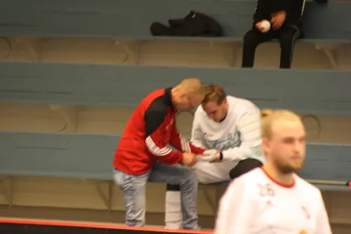 En bild säger ju mer än 1000 ord, undrar vad en film.........?