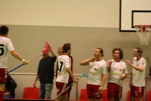 Lite blandade matchbilder och de var en match helt i publikens match........