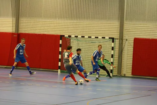 Lite matchbilder från Skara FC - Varnhems IF och sen Varnhems IF - Floby IF