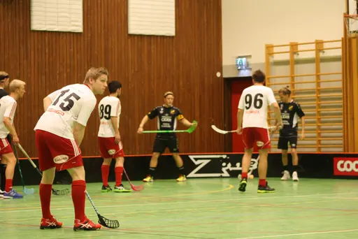 Lite blandade matchbilder och de var en match helt i publikens match........