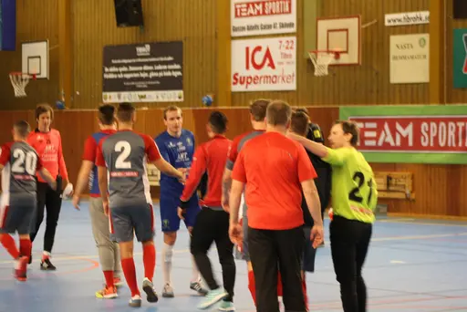Lite matchbilder signerat Javid som var fotograf 
