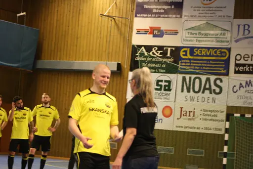Lite matchbilder signerade Enis, Alush, Anton och säkert nån mer som fotade........