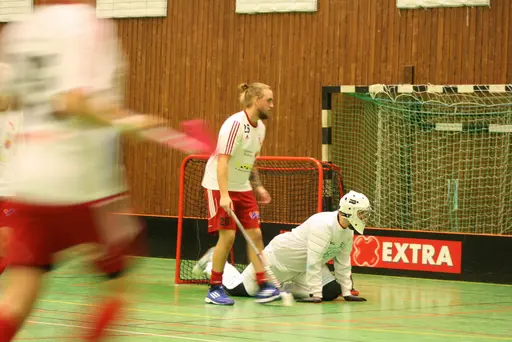 Lite blandade matchbilder och de var en match helt i publikens match........