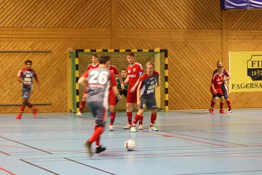 Lite matchbilder signerat Javid som var fotograf 