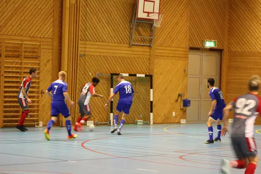 Lite matchbilder signerat Javid som var fotograf 