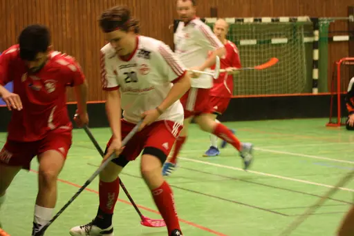 Kul match mellan 2 duktiga lag, Varnhems kilarna fick jobba i uppförsbacke men vände i tredje perioden och vann!