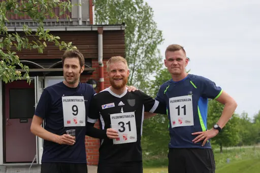 50 startande och alla har kommit i mål, topp 3 på bild!