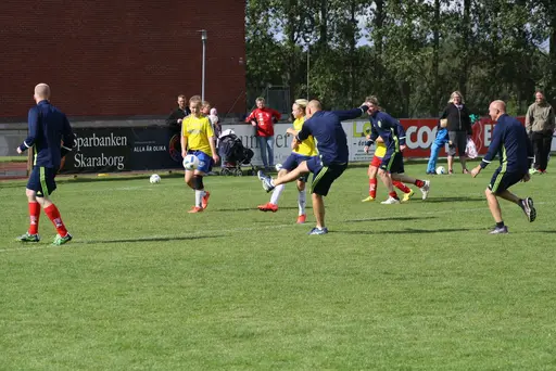 Söndagen avslutades med matcher för alla lagen blandat med "ösregn" och prisutdelning!