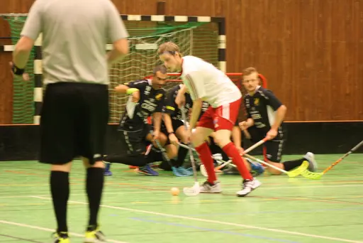 Lite blandade matchbilder och de var en match helt i publikens match........