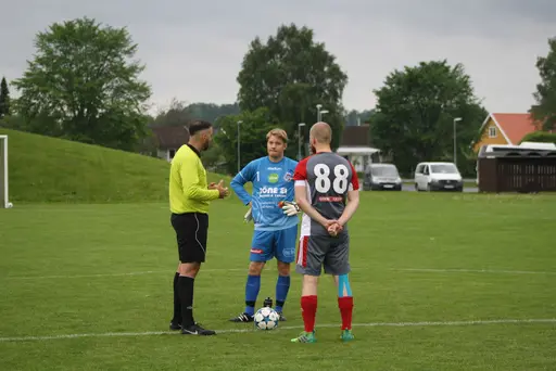 Ett Ax-plock av bilder från dagens första halvlek!