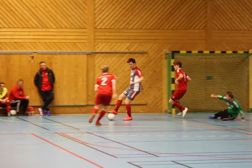 Lite matchbilder signerat Javid som var fotograf 