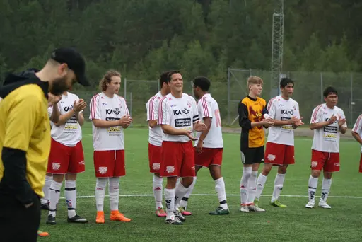 Bra insatser och en bra match, fint med hjälp från det yngre juniorlaget!