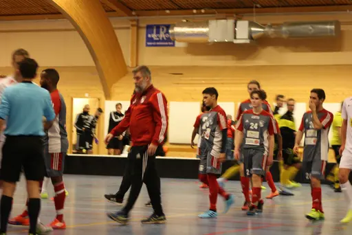 Lite bilder signerade Fatma Gutic