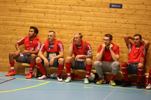 Lite matchbilder signerat Javid som var fotograf 