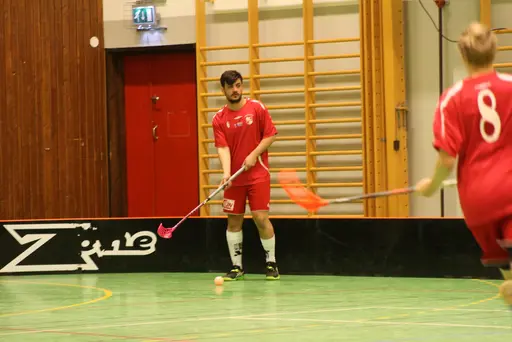 Kul match mellan 2 duktiga lag, Varnhems kilarna fick jobba i uppförsbacke men vände i tredje perioden och vann!