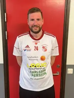 Tobias - som vi tidigare utlovat kommer samtliga spelare presenteras här!