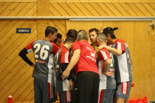 Lite matchbilder signerade Enis, Alush, Anton och säkert nån mer som fotade........