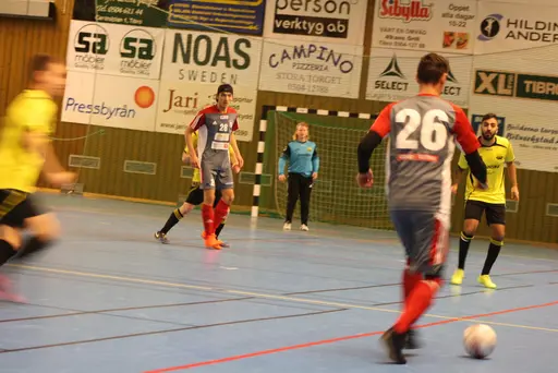 Lite matchbilder signerade Enis, Alush, Anton och säkert nån mer som fotade........
