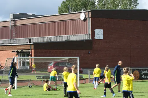 Söndagen avslutades med matcher för alla lagen blandat med "ösregn" och prisutdelning!
