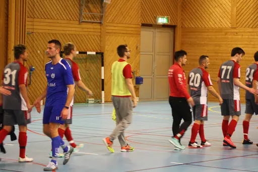 Lite matchbilder signerat Javid som var fotograf 
