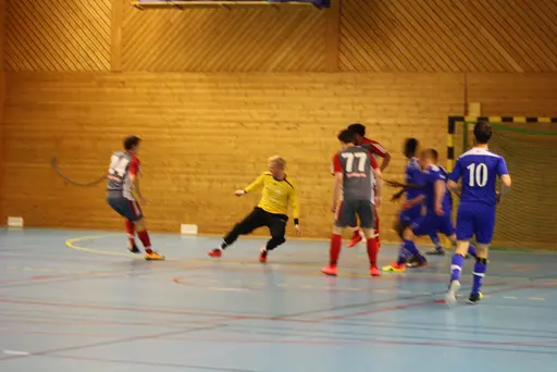 Lite matchbilder signerat Javid som var fotograf 