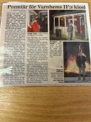 Bild från invigningen 2002, branden 2024 och nu när kiosken är borta!