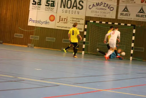 Lite matchbilder signerade Enis, Alush, Anton och säkert nån mer som fotade........