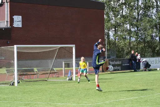 Söndagen avslutades med matcher för alla lagen blandat med "ösregn" och prisutdelning!