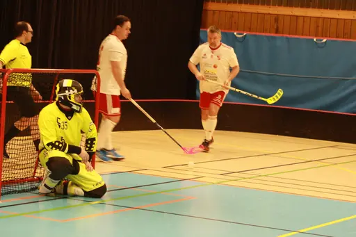 Full fart från första nedsläpp, inte många lag som tvingat hemmalaget ta en timeout