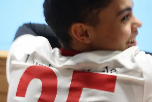 2 lag i olika grupper, drygt 20 spelare och 13 pinnar på 6 matcher!