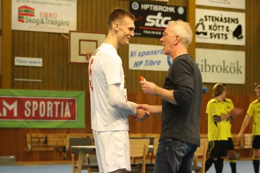 Lite matchbilder signerade Enis, Alush, Anton och säkert nån mer som fotade........