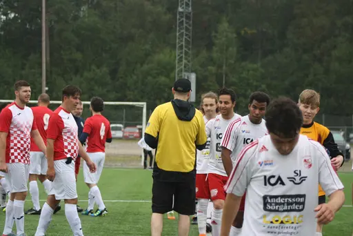 Bra insatser och en bra match, fint med hjälp från det yngre juniorlaget!