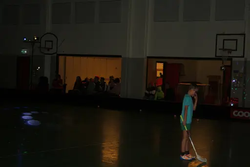 Sista träningen för säsongen blev de "Disco innebandy"