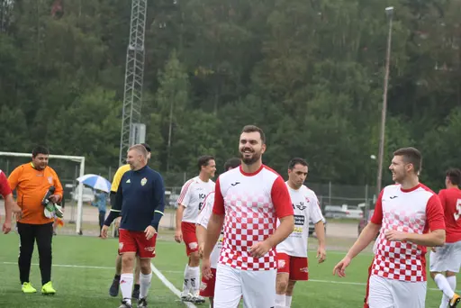 Bra insatser och en bra match, fint med hjälp från det yngre juniorlaget!