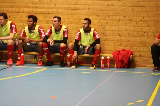 Lite matchbilder signerade Enis, Alush, Anton och säkert nån mer som fotade........