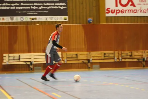 Lite matchbilder signerade Enis, Alush, Anton och säkert nån mer som fotade........