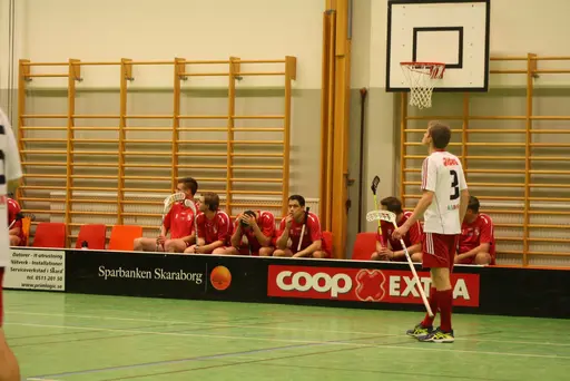 Kul match mellan 2 duktiga lag, Varnhems kilarna fick jobba i uppförsbacke men vände i tredje perioden och vann!