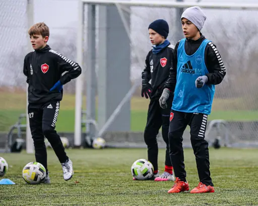 För att avsluta 2020 på bästa sätt tog vi in Jesper ifrån Coerver coaching Skåne/Blekinge och använde @posterlach för att hjälpa oss med professionella bilder.