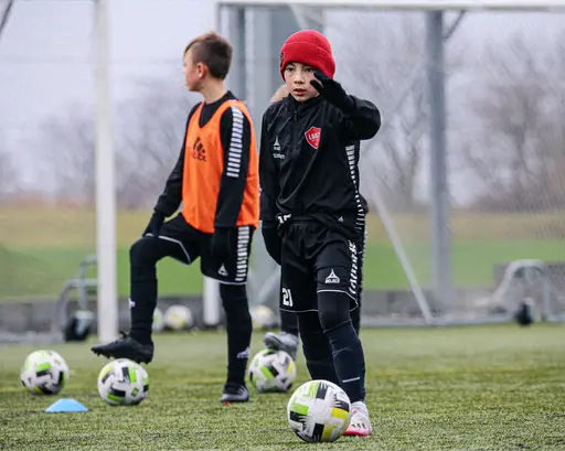 För att avsluta 2020 på bästa sätt tog vi in Jesper ifrån Coerver coaching Skåne/Blekinge och använde @posterlach för att hjälpa oss med professionella bilder.