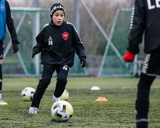För att avsluta 2020 på bästa sätt tog vi in Jesper ifrån Coerver coaching Skåne/Blekinge och använde @posterlach för att hjälpa oss med professionella bilder.