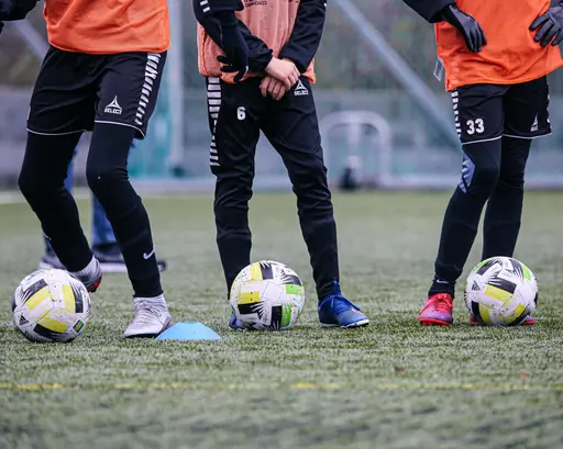 För att avsluta 2020 på bästa sätt tog vi in Jesper ifrån Coerver coaching Skåne/Blekinge och använde @posterlach för att hjälpa oss med professionella bilder.