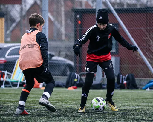 För att avsluta 2020 på bästa sätt tog vi in Jesper ifrån Coerver coaching Skåne/Blekinge och använde @posterlach för att hjälpa oss med professionella bilder.
