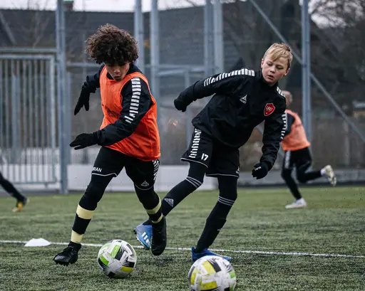 För att avsluta 2020 på bästa sätt tog vi in Jesper ifrån Coerver coaching Skåne/Blekinge och använde @posterlach för att hjälpa oss med professionella bilder.