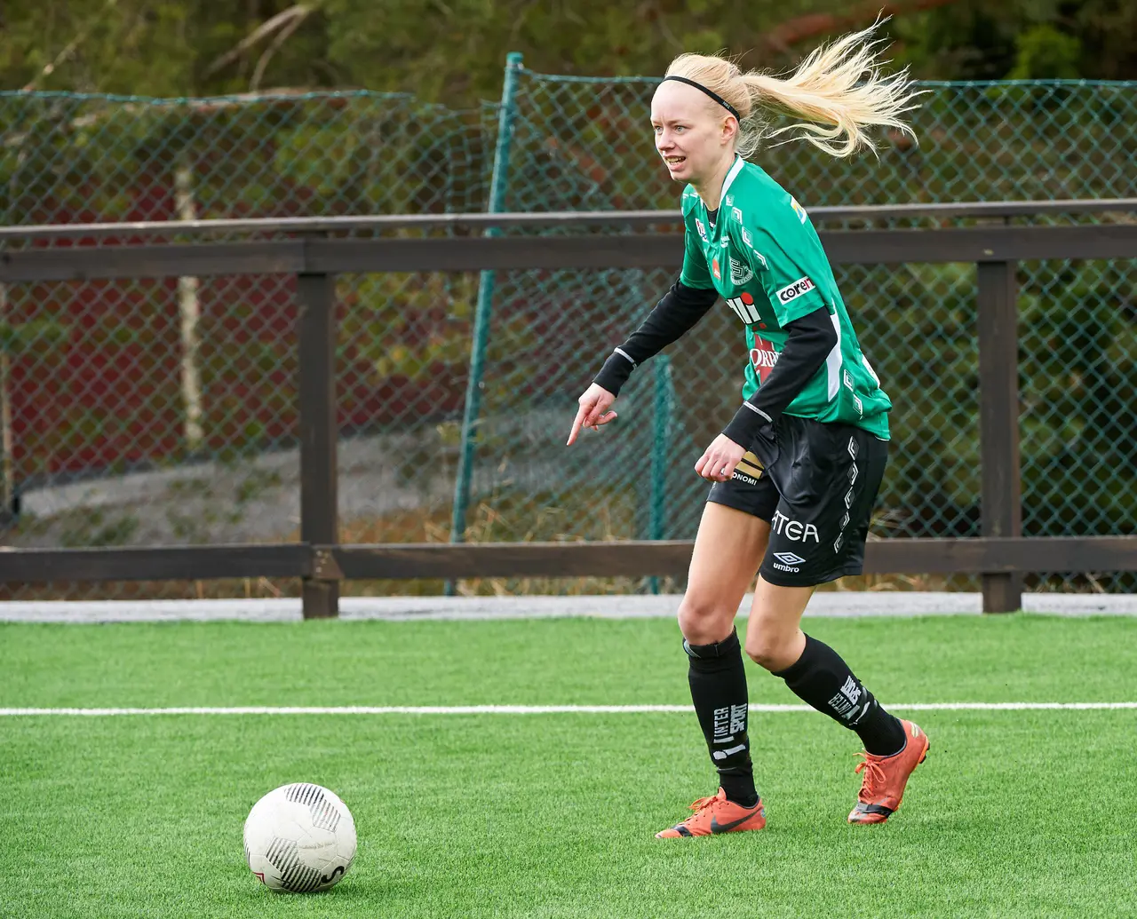 Hanna Strandberg spelade 70 minuter senast mot BiK SK och ser allt starkare ut efter sina långa skadebekymmer. Foto: Per Ågren, MediaBild