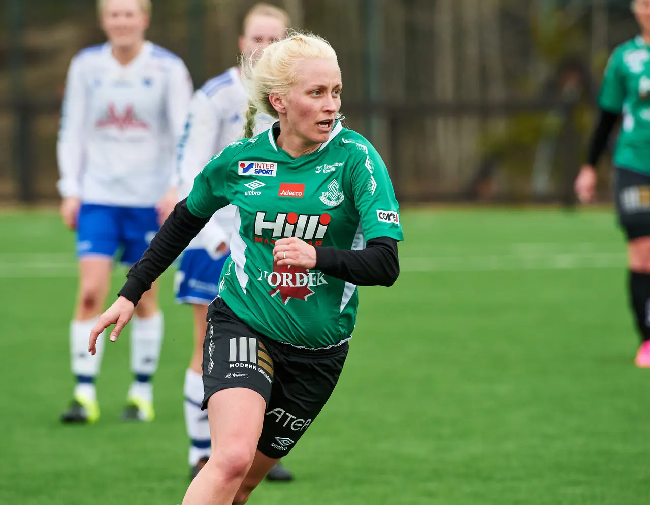 Klasspelaren Johanna Engwalls återkomst i matchtruppen är guld värt inför morgondagens match vs Storfors AIK. Foto: Per Ågren, MediaBild