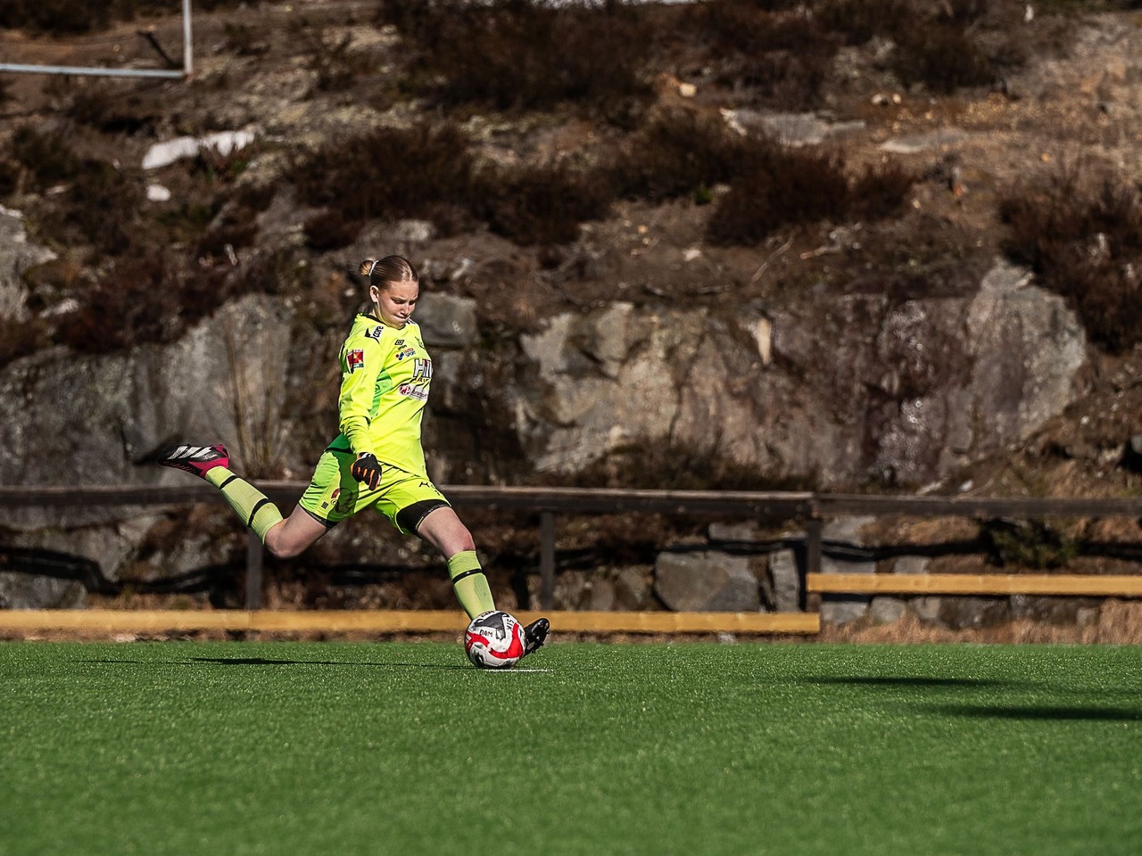Hagström in action under säsongen 2024 - Nu återvänder hon till vår stora glädje!